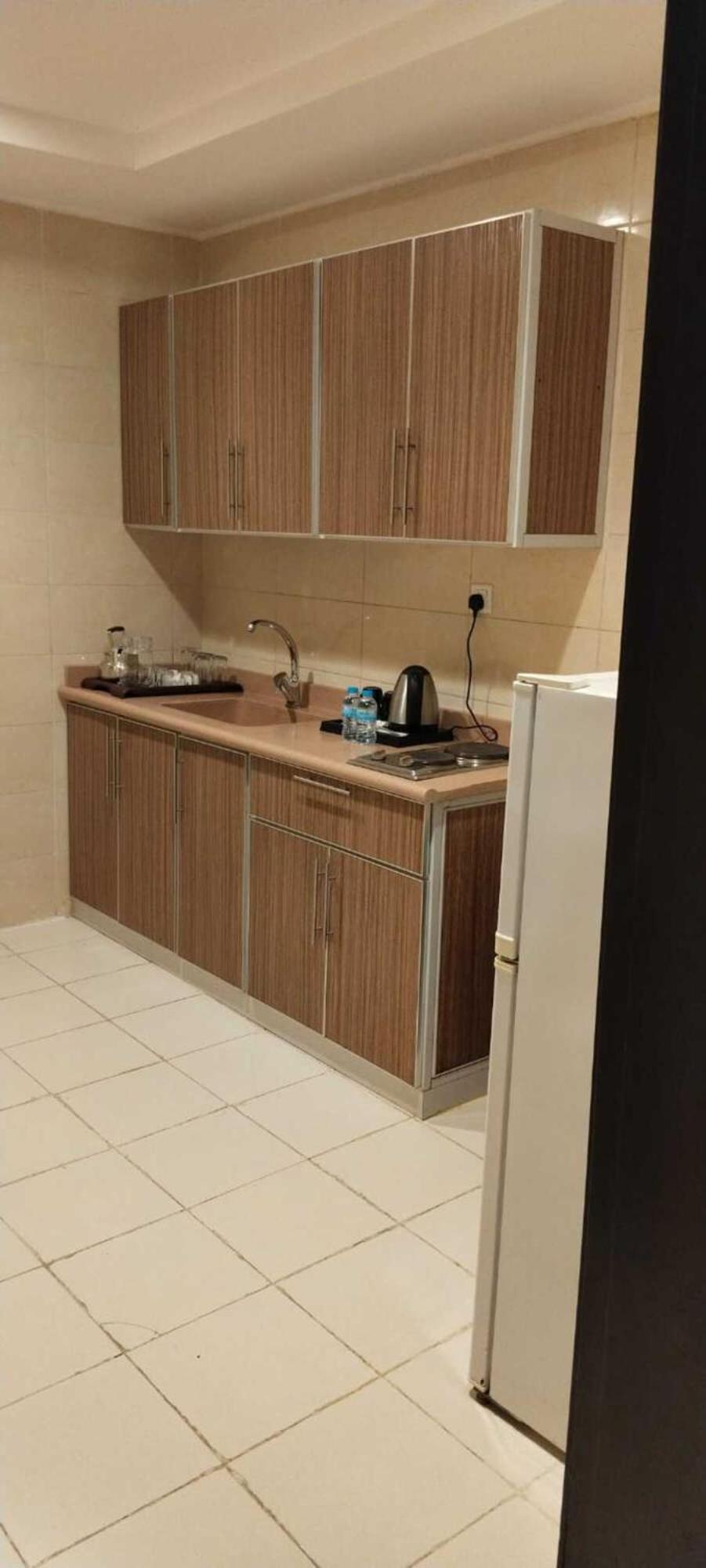 Al Kura همم للوحدات السكنية - الرحيلي Jeddah מראה חיצוני תמונה